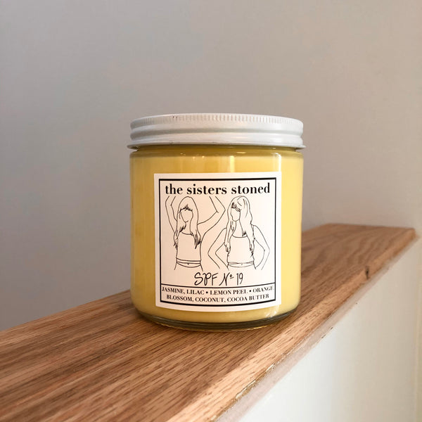 SPF No. 19 Scented Soy Candle (Suntan Lotion)